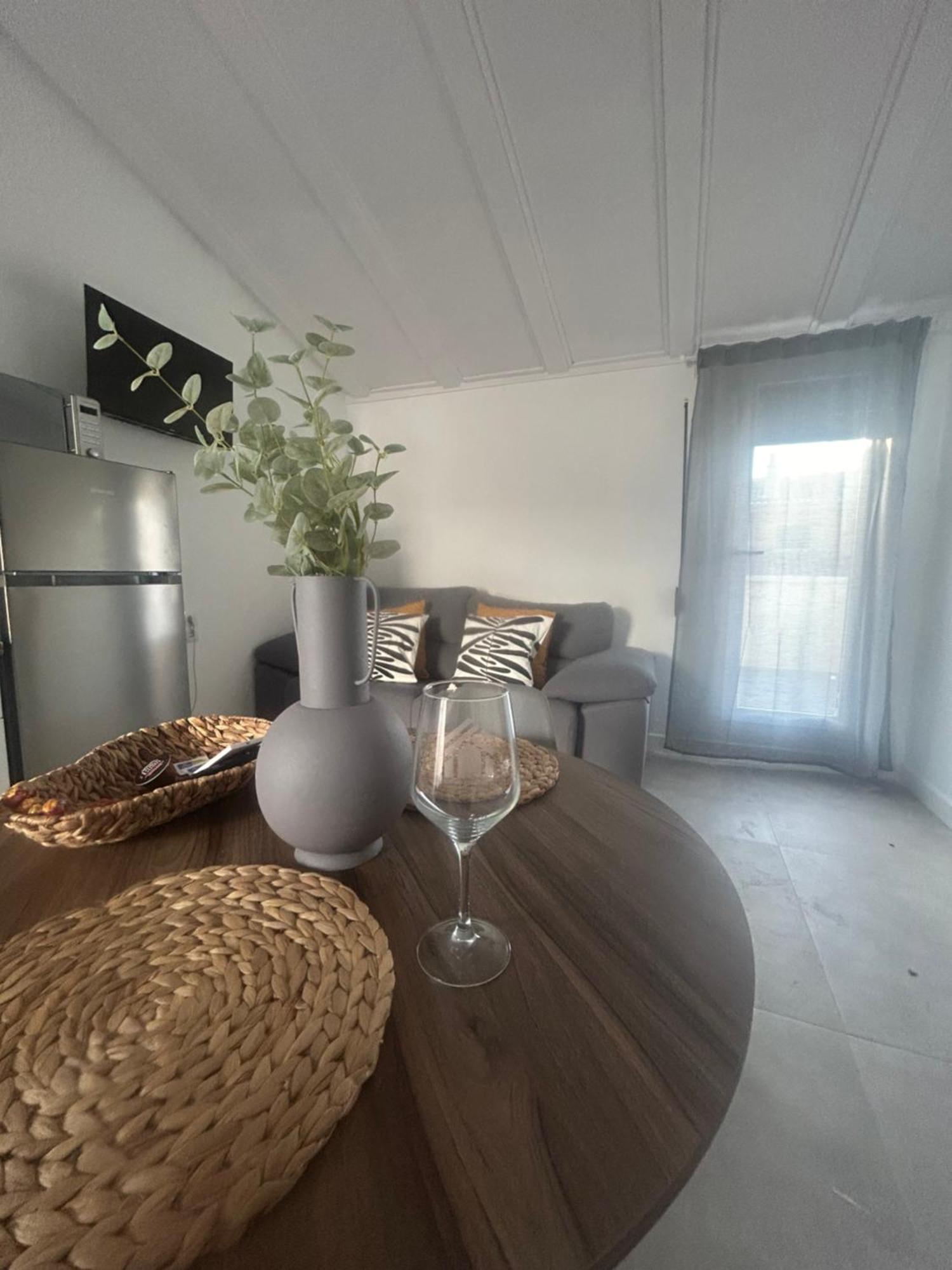 Apartamento Alfacar Apartment *